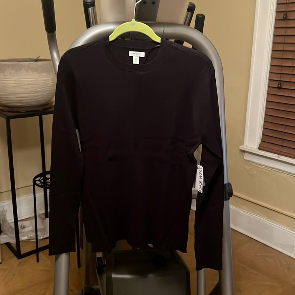 Nine West ladies top